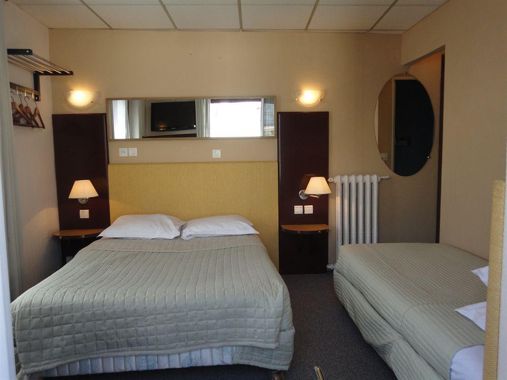 Hotel Clauzel Париж Екстериор снимка