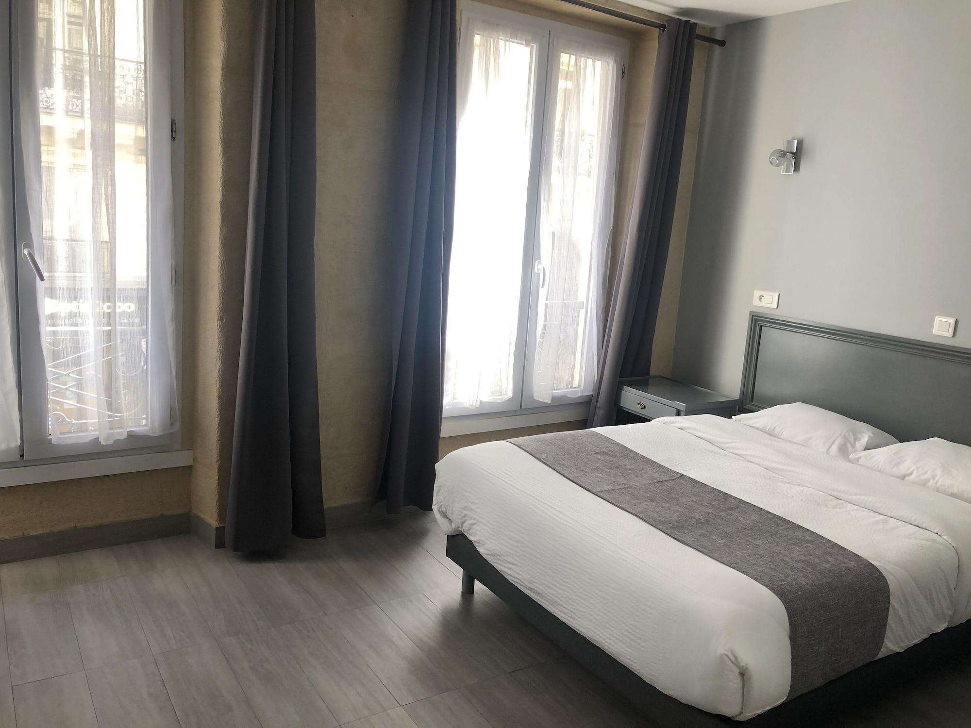 Hotel Clauzel Париж Екстериор снимка