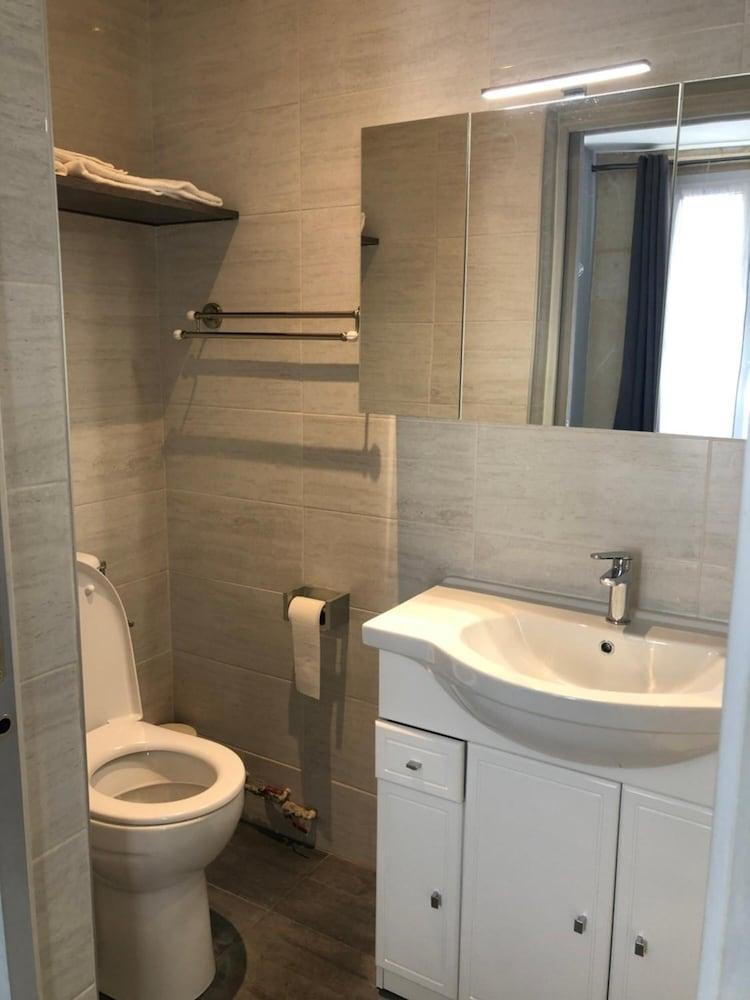 Hotel Clauzel Париж Екстериор снимка